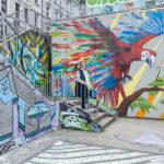 Viola Wessler vor dem Haus der Jugend in Wuppertal Elberfeld